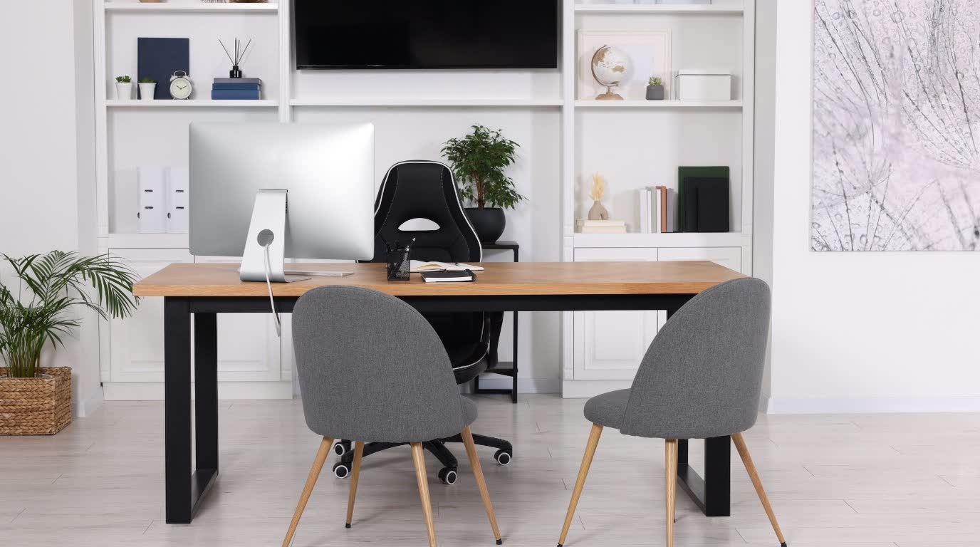DIFC Executive Offices — Dining Space