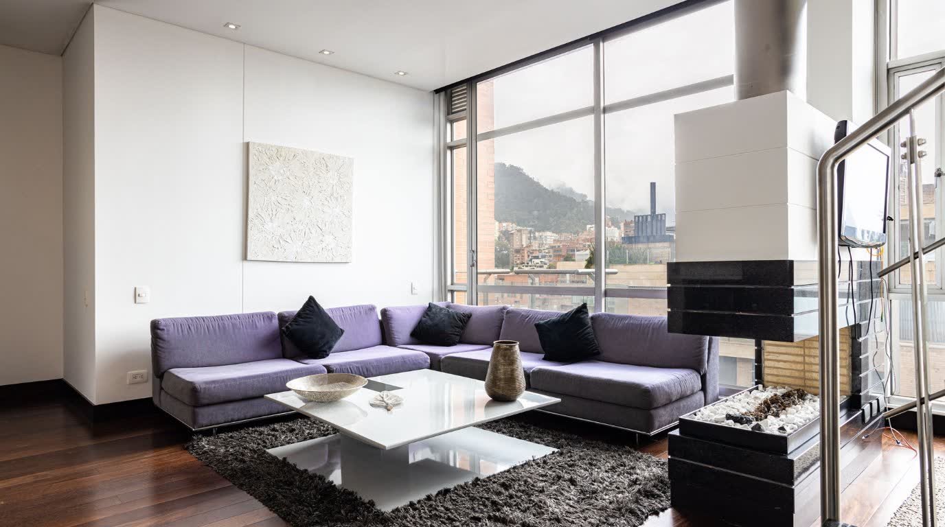 Emirates Hills Penthouse — Cozy Family Room