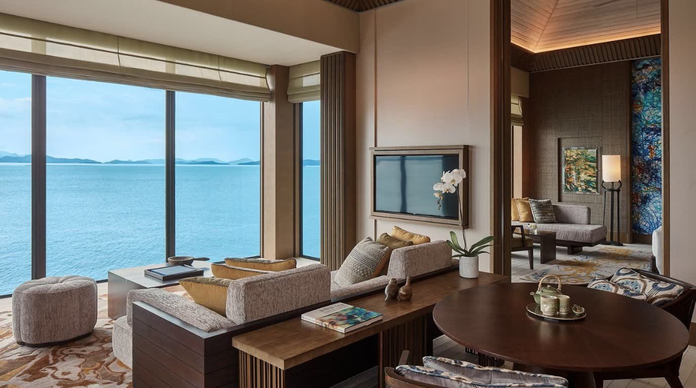Palm Resort Spa — Product Catalog